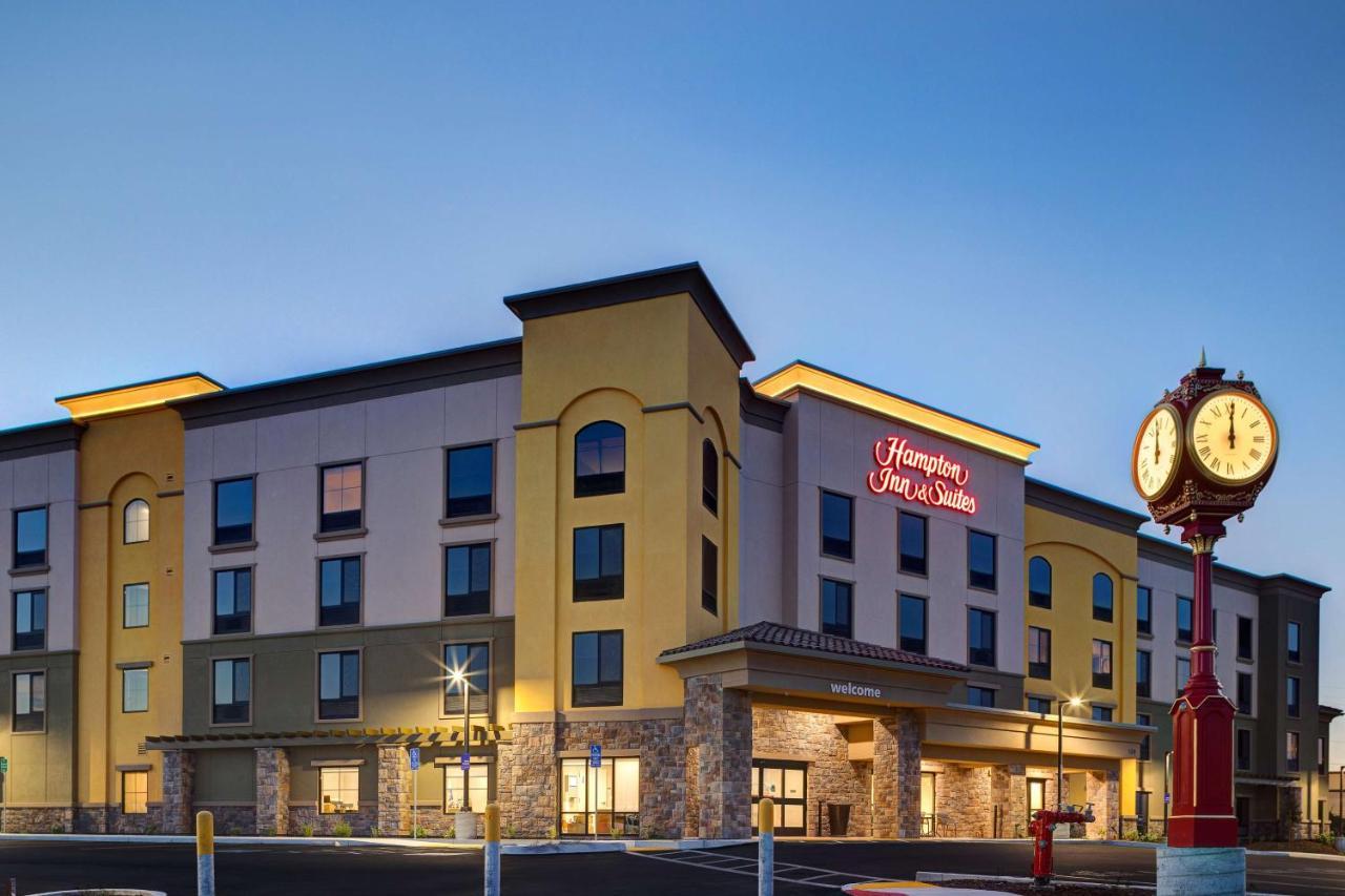 Hampton Inn & Suites Marina Eksteriør billede