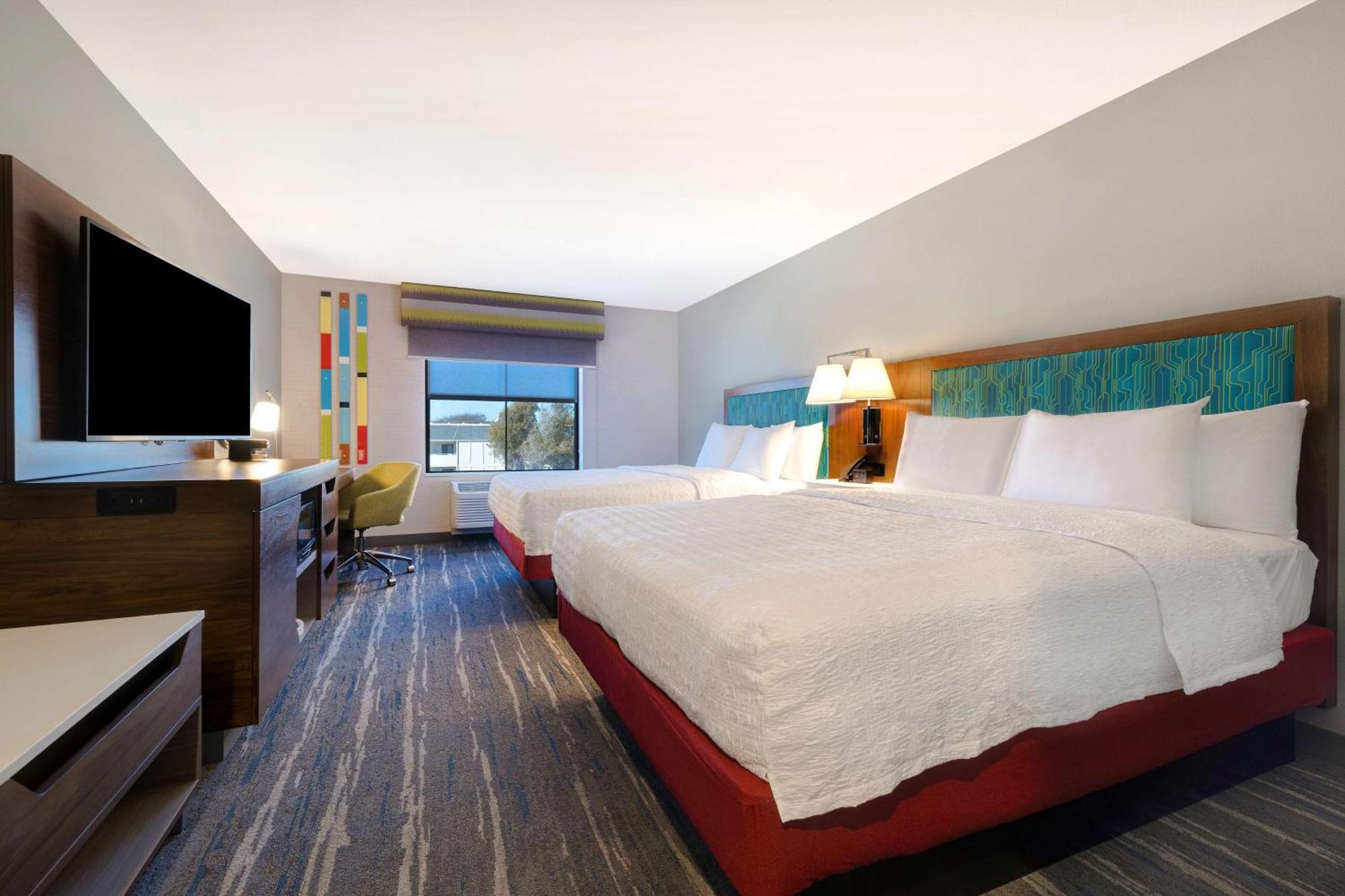 Hampton Inn & Suites Marina Eksteriør billede