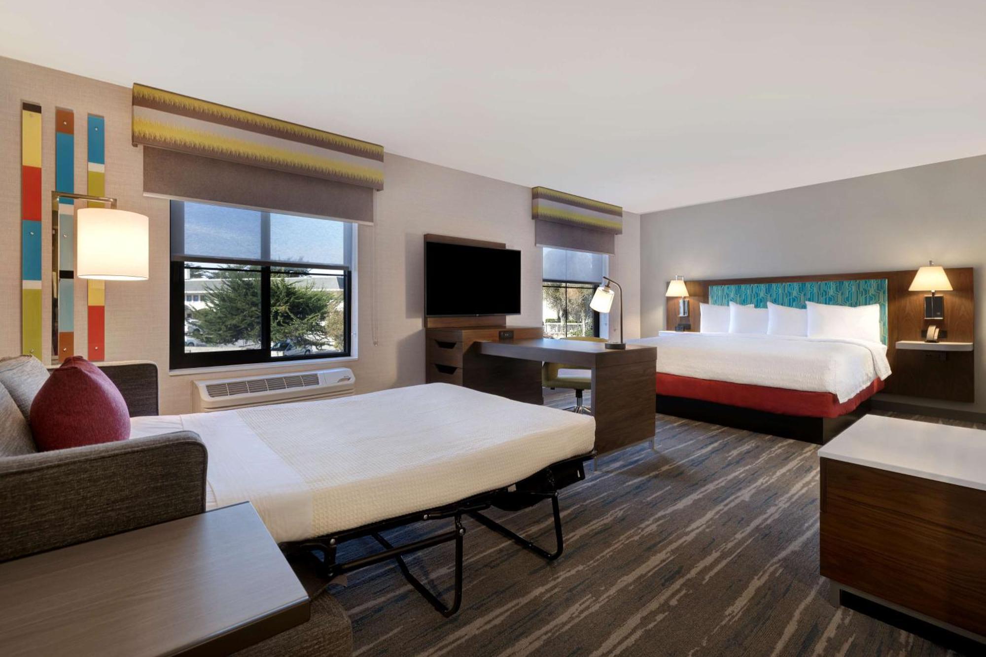 Hampton Inn & Suites Marina Eksteriør billede